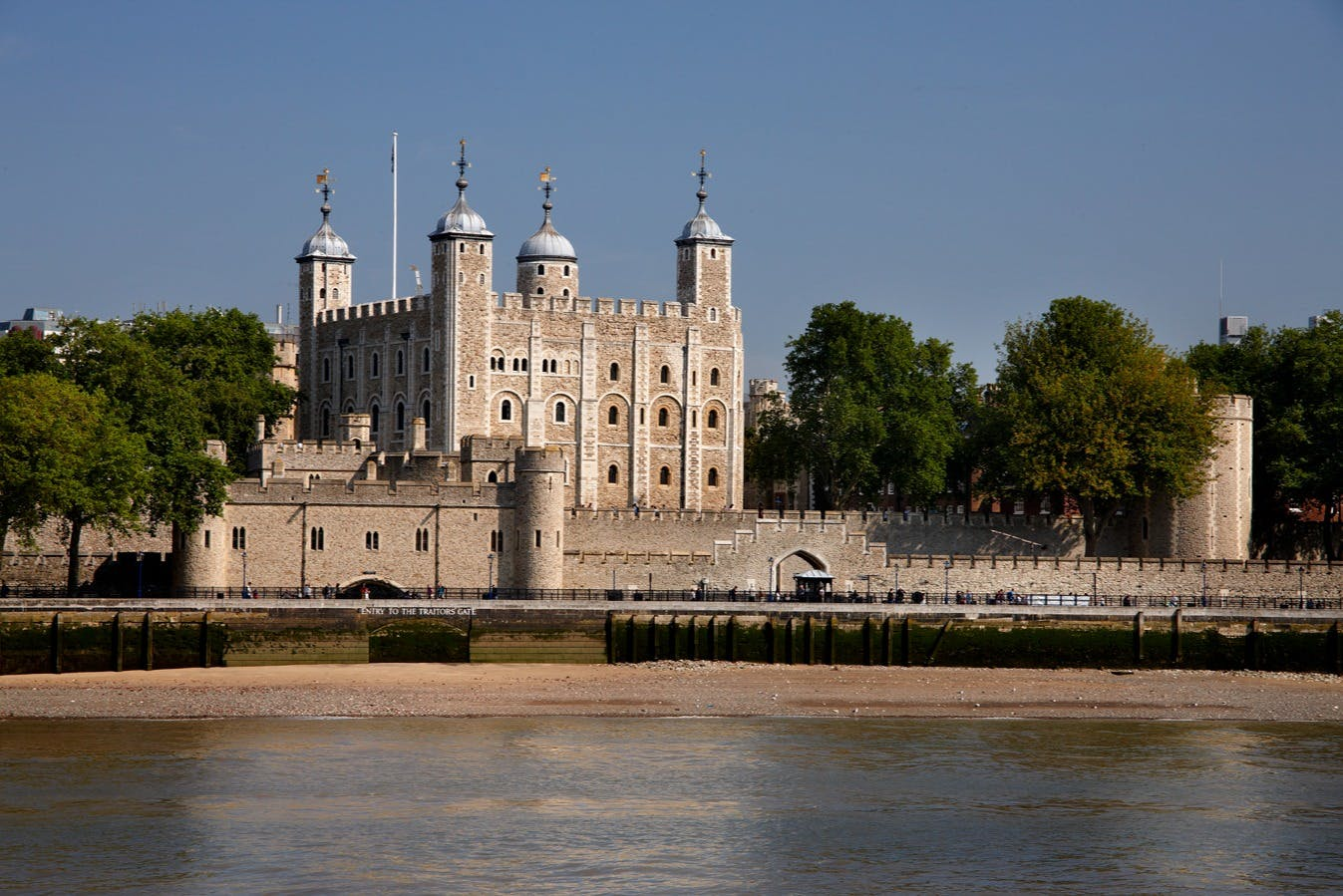 Tower of London & The Crown Jewels: Entry Ticket - Photo 1 of 8